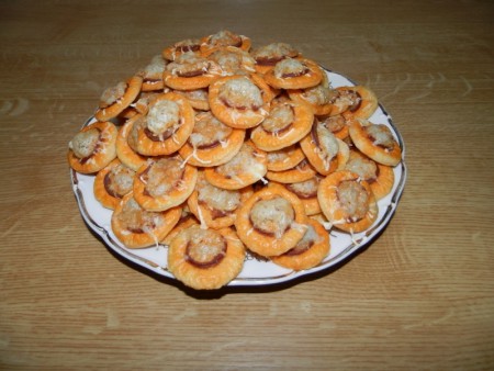 Kolečka s pikantní klobásou